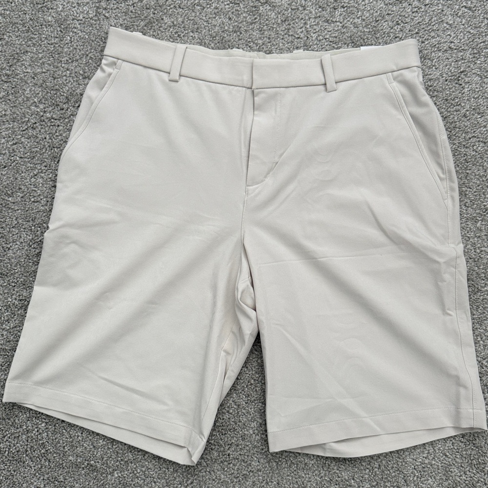 Nike Golf Cream Dri-FIT Shorts